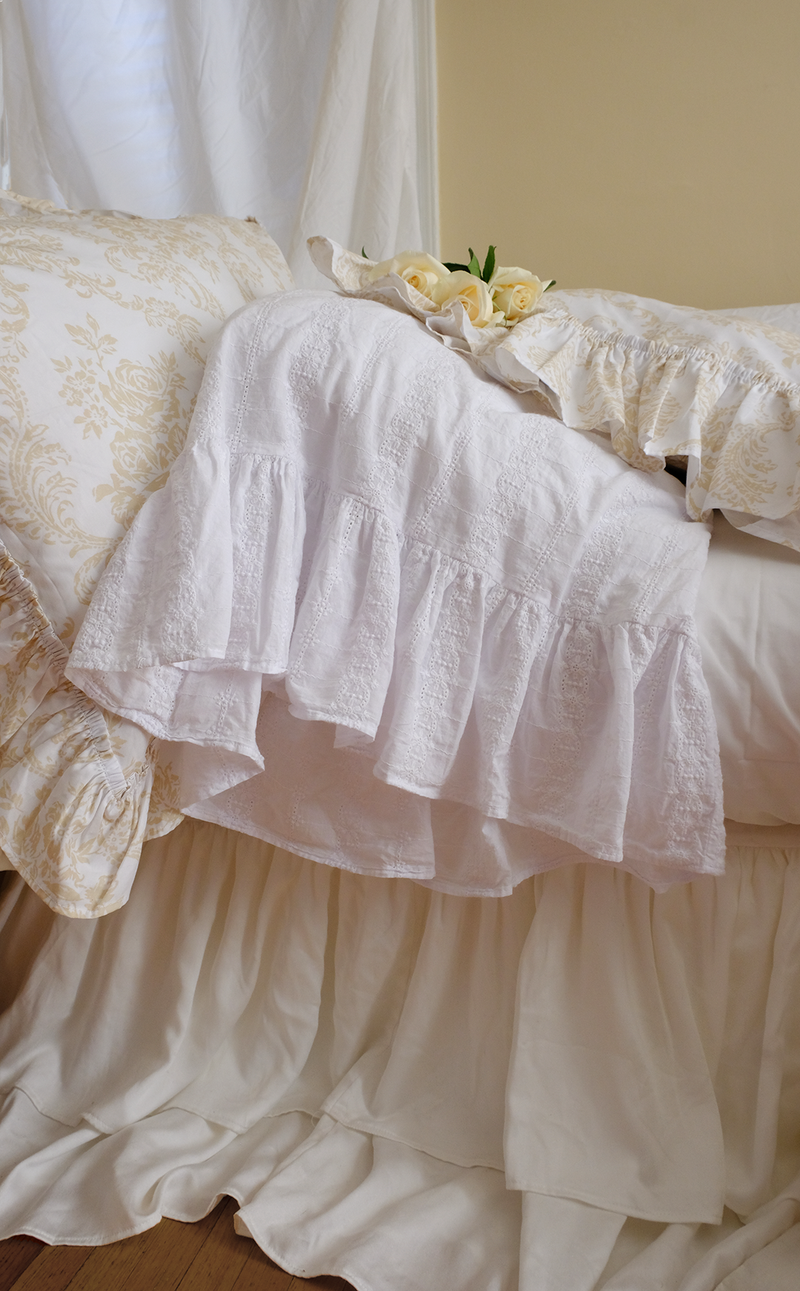Tiara Embroidered Ruffle Pillowcase - White - Linen Salvage Et Cie